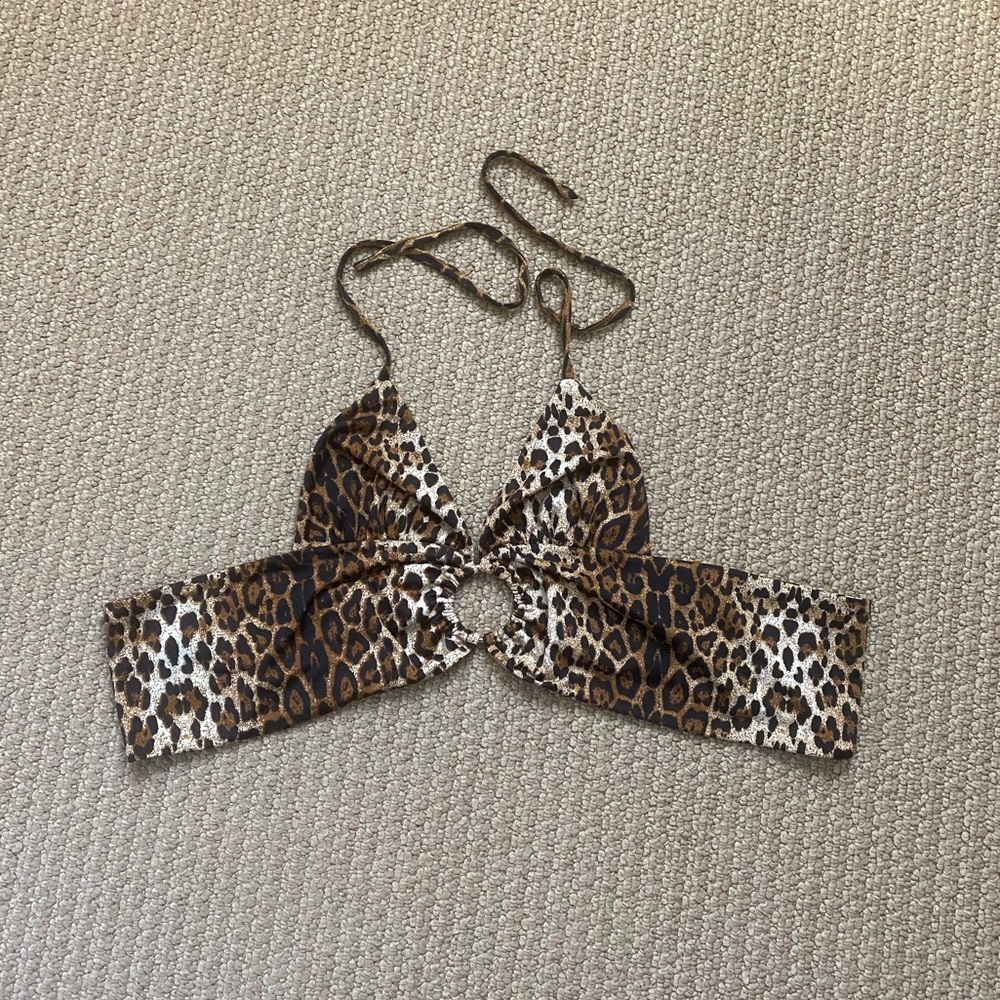 I.AM.GIA cheetah print tie top